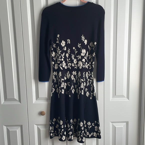 VINCE CAMUTO Knitted dress - Picture 6 of 7